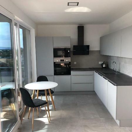 Apartment Sun Lakes - Sever 세네츠 외부 사진